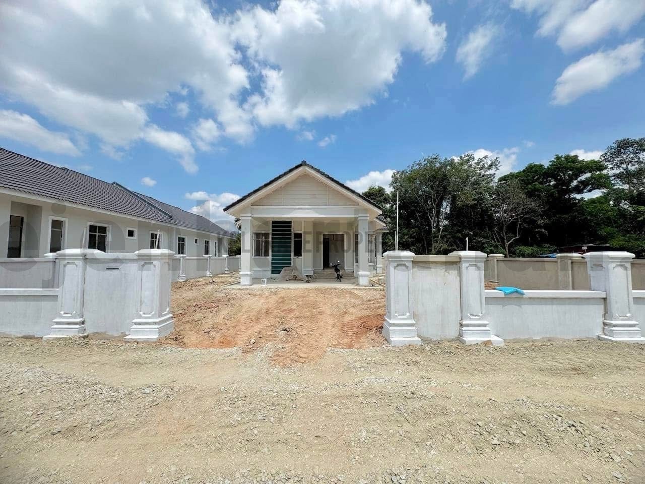 Rumah Banglo Design Modern 1 Tingkat Di Kg Pohon Tanjung, Pasir Mas.