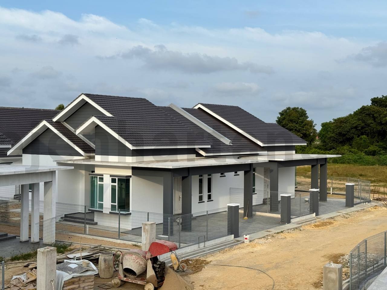 4 UNIT SEMI-D PREMIUM 4 BILIK BELAKANG MAKMAL KESIHATAN PEROL, NILAM PURI