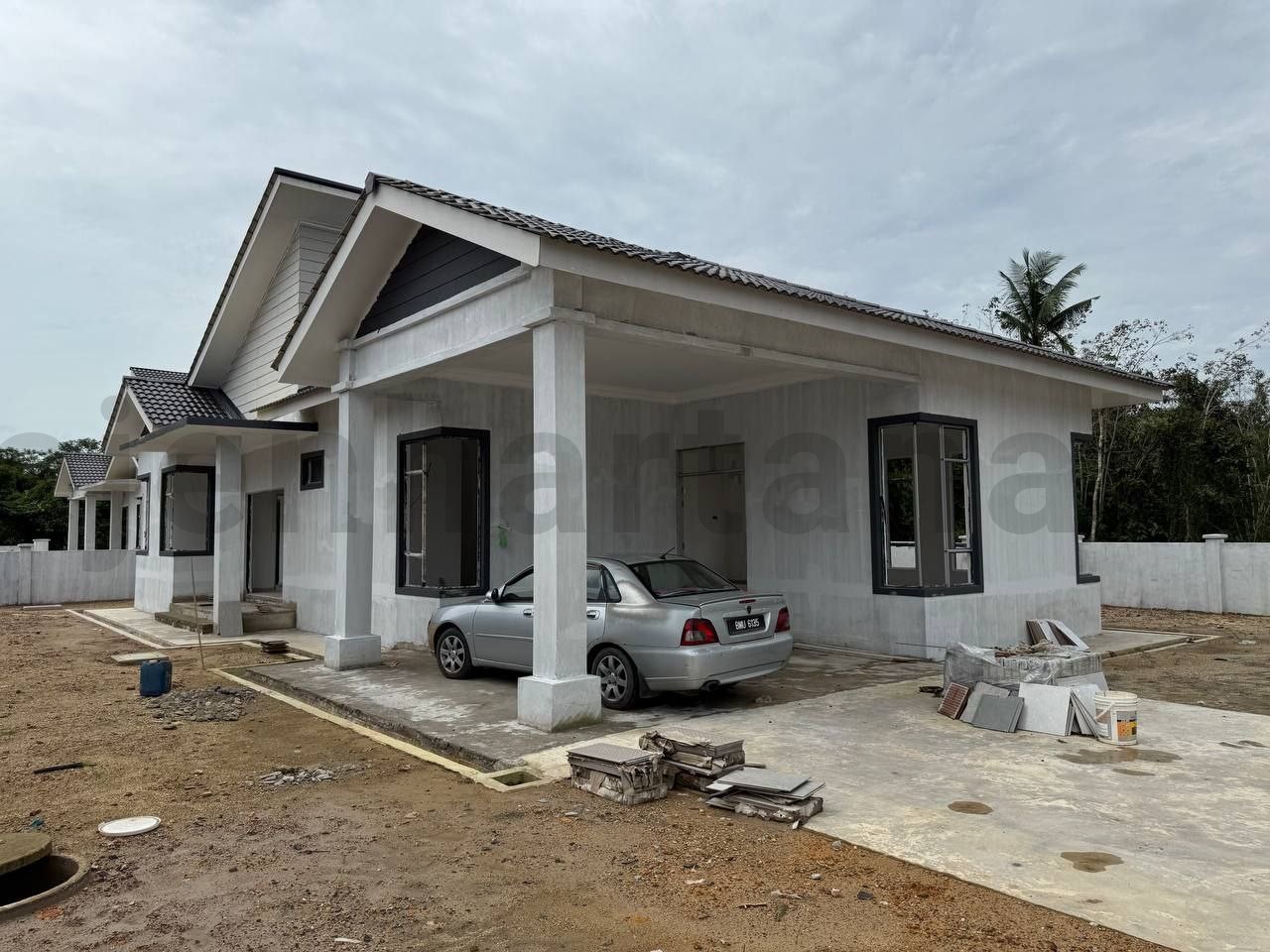 Perumahan Bercampur Comeyy di Tmn Dahlia Tanah Merah Kelantan
