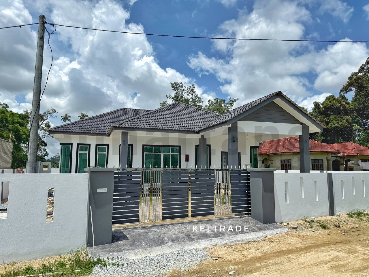 Banglo mewah di Chicha, Kubang Kerian - lokasi strategik 500m dari jalan besar
