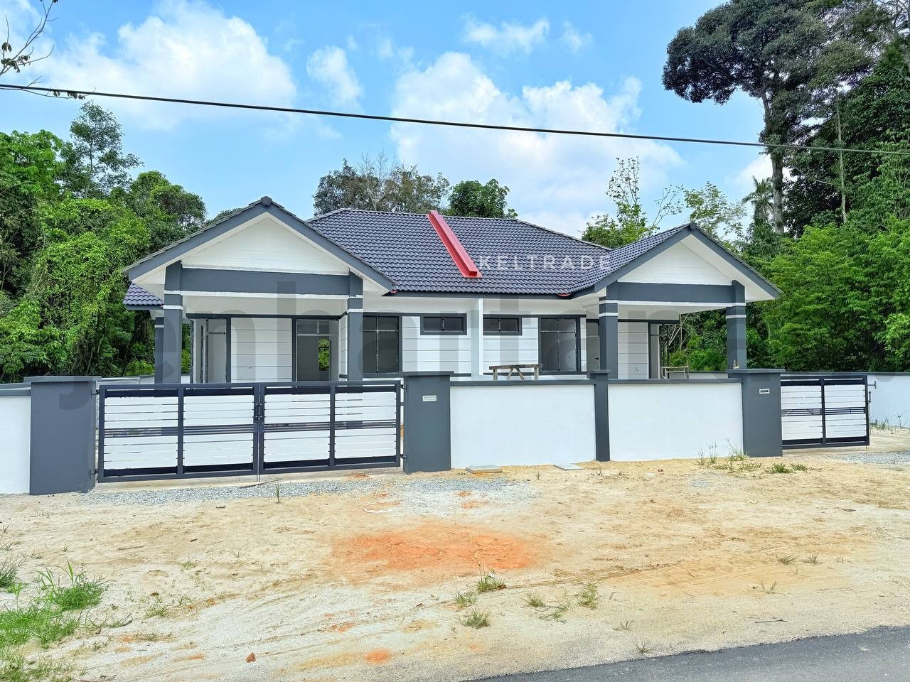 RUMAH SEMID BELAKANG KIAS NILAM PURI, KOTA BHARU
