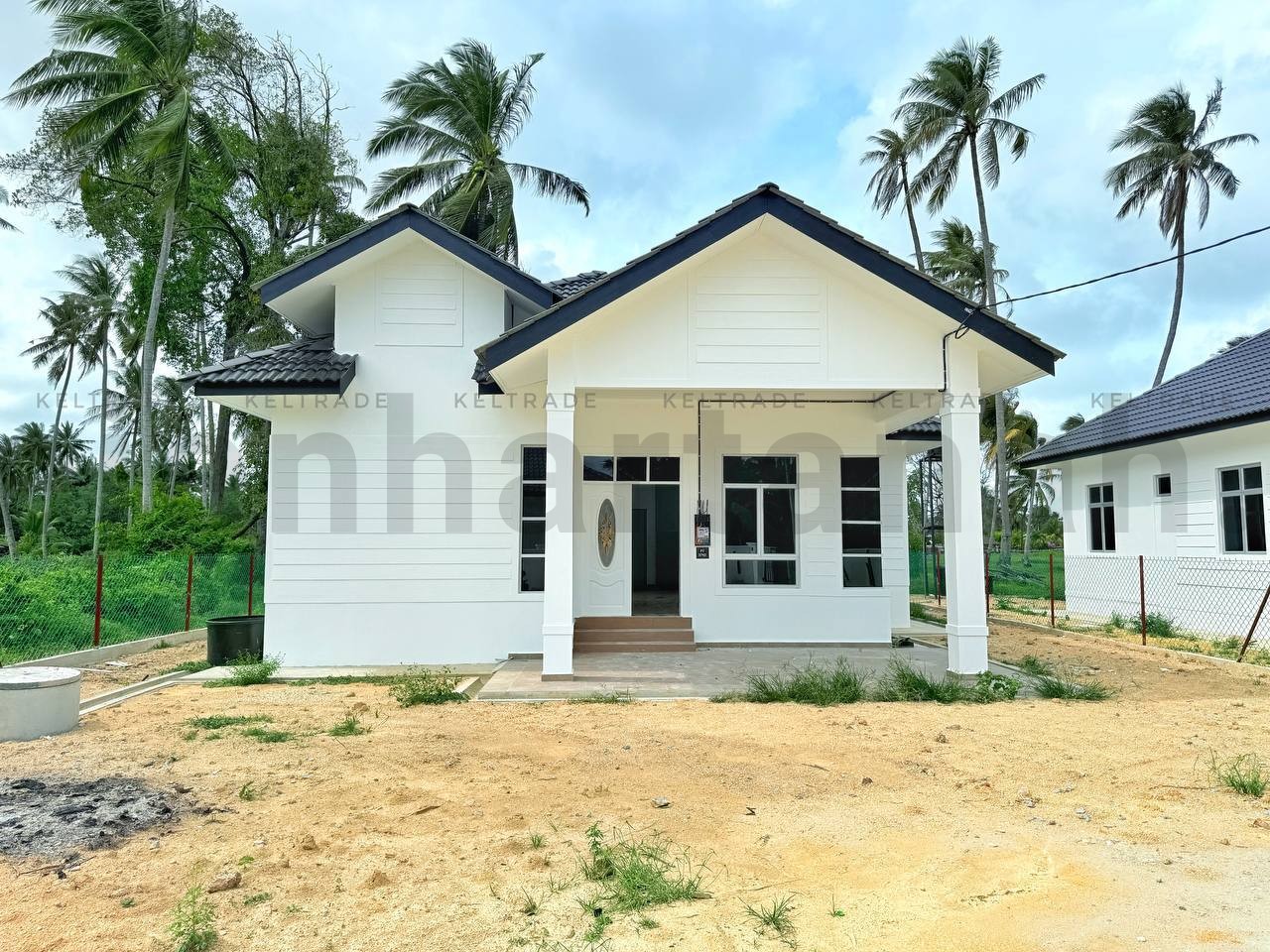 RUMAH BANGLO CABANG 3 MELAWI - TOK BALI
