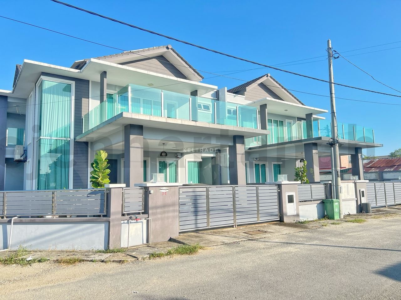 Rumah Semi-D Mewah 2 Tingkat Di Panji, Kota Bharu. Untuk Dijual