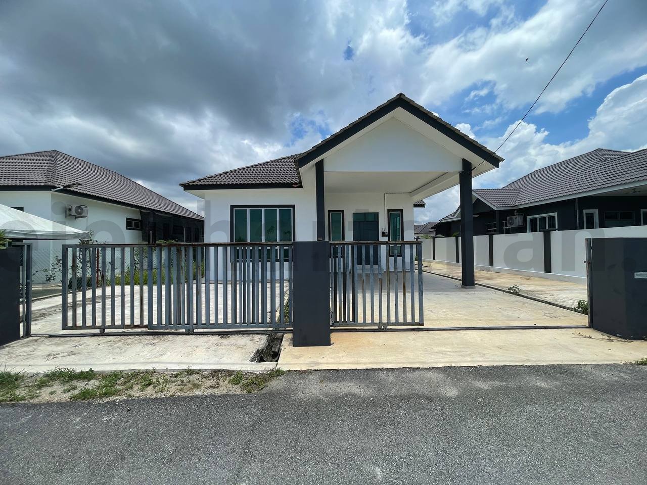 1 UNIT BANGLO SIAP UNTUK DIJUAL, KG.KEBAKAT, WAKAF BHARU, TUMPAT, KELANTAN