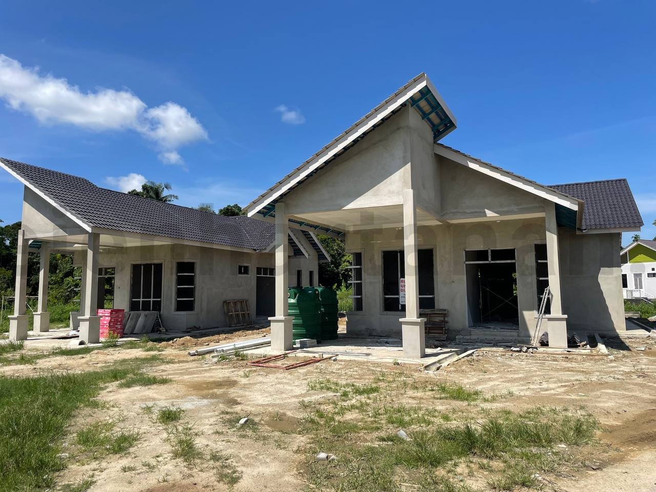 2 UNIT BANGLO DI BECHAH TEMALANG, WAKAF BHARU, KOTA BHARU, KELANTAN