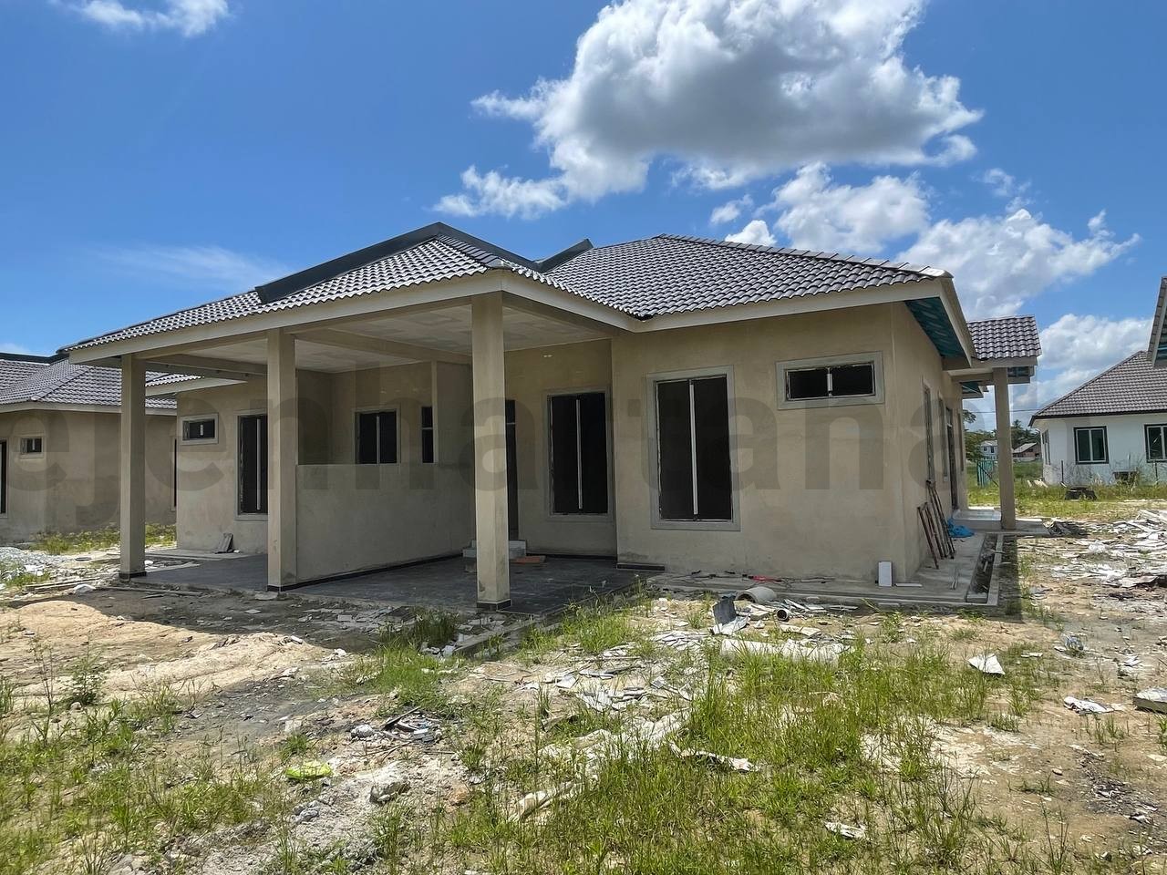 4 UNIT RUMAH SEMI-D, KG. KEBAKAT, WAKAF BHARU, KOTA BHARU, KELANTAN